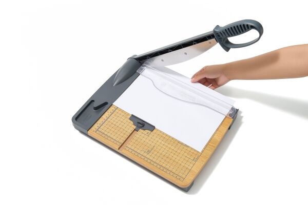 LAMİESS 968  A4 KOLLU GİYOTİN